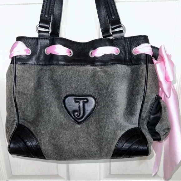 Juicy Couture pink and gray vintage daydreamer with pink and gray juicy wallet - Picture 6 of 15
